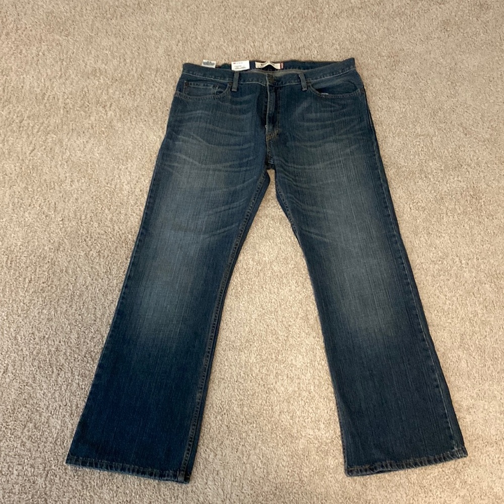 New w tags 38x32 Levi Boot Cut Jeans 527
